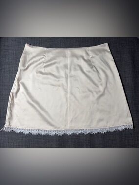 Cream Silky Lace Trim Mini Skirt
